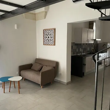 Clara Apartman *